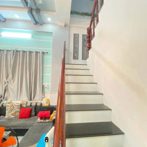 Cần Gấp 1 Chị Chuyên Giúp Việc Nhà Làm Ăn Ở Lại Với Gia Đình ( Không Yêu Cầu Kinh Nghiệm)