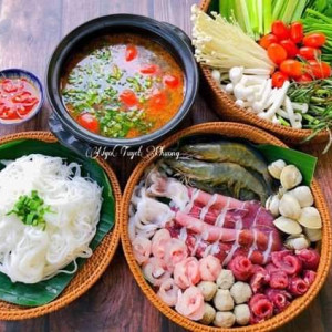 Nhà mẹ đơn thân cần gấp chị giúp việc nhà ở Bình Thạnh lương 11tr