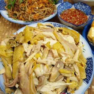 Gia Đình Em Có 3 Thành Viên Toàn Người Lớn Bận Rộn Với Công Việc Không Có Thời Gian Dọn Dẹp Nhà Nên E Cần Tìm Người Phụ Giúp Trông Coi Nhà Cửa