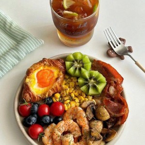 Tuyển gấp cô giúp việc nhà bao ăn ở lại tại Q3