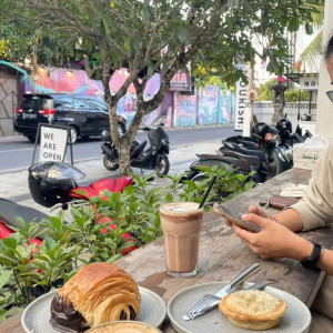 Tuyển gấp 1 cô chăm bé giỏi đi làm bao ăn ở lại ạ