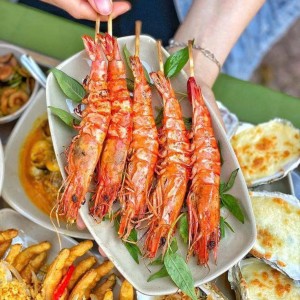 Tuyển Gấp Cô Chăm Bé Sơ Sinh Ở Lại Quận 7 – Lương 13 Triệu