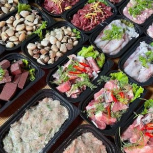 Tuyển gâp 1 cô chuyên chăm bé ạ