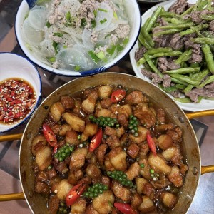 cần tìm một chị giúp việc nhà làm ở lại luôn với gia đình tại Vạn Kiếp Quận Bình Thạnh.