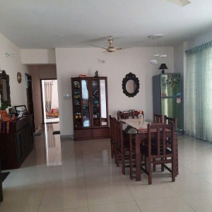 Gia đình chỉ có 2 vợ chồng ở chung cư Hà Đô – Quận 10 cần 1 chị nấu ăn, lương tháng 12 triệu (bao ăn ở)