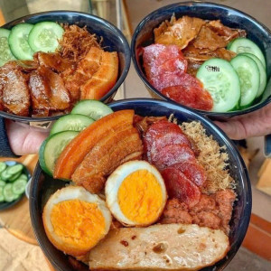 Tuyển gấp 1 cô giúp việc nhà đi làm bao ăn ở lại ạ