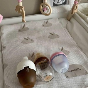 NHÀ CHỈ CÓ 2 VỢ CHỒNG CẦN CHỊ CHUYÊN CHĂM BÉ 7 THÁNG LƯƠNG 14 TRIỆU BAO ĂN Ở ĐIỆN BIÊN PHỦ Q3