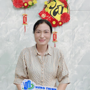 Chị Phượng Chuyên Nấu Ăn Ngon , Chăm Bé Giỏi , Không Ngại Việc Đang Tìm Việc Bao Ăn Ở Lại Ạ