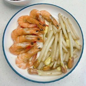 Gia đình em cần gấp cô nào làm được alo e nha