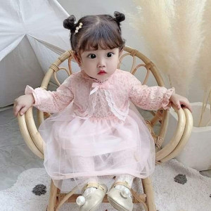 CĂN HỘ CHUNG CAO CẤP SUNRISE CITY QUẬN 7 TUYỂN 1 CÔ CHĂM EM BÉ 5 THÁNG TUỔI