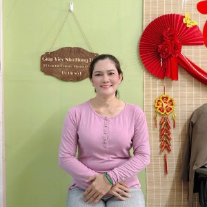Chị Bạch làm việc có tâm , đang tìm việc bao ăn ở lại ạ