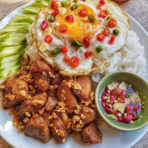 Cần chị về dọn dẹp, chăm sóc nhà cửa ( ĐI LÀM BAO ĂN Ở LẠI )