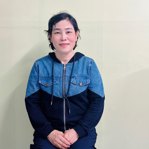 Chị Trần Thị Hường, sinh năm 1972, quê Đắk Lắk – GIÚP VIỆC NHÀ, CHĂM NGƯỜI GIÀ