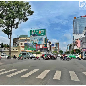 Em Cần Tìm Một Chị Giúp Việc Ở Lại Từ Dưới 53t Về Làm Việc Nhà Cho Gia Đình 