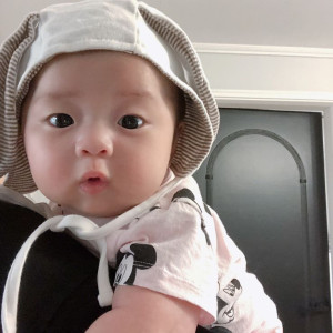 Em Cần 1 Cô Chăm Bé 4 Tháng Tuổi !