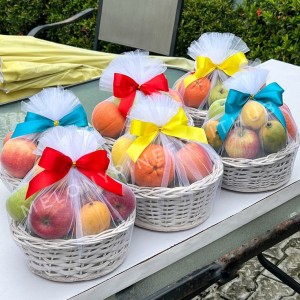 Việc nhà còn đang dang dở mà em lại tăng ca suốt không có thời gian làm việc nhà cần cô về dọn dẹp giúp vợ chồng em nha