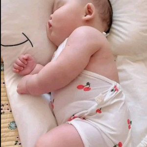 Cần Tìm 1 Người Chăm Bé Bé 9 Tháng Tuổi Đi Làm Bao Ăn Ở Lại A