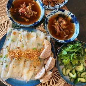 Em đang cần tìm một cô chăm bé bao ăn ở lại