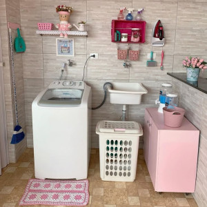 Nhà Em Có 3 Người Lớn Đều Đi Làm Cả Ngày Nên Cần Chị Về Phụ Làm Việc Nhà