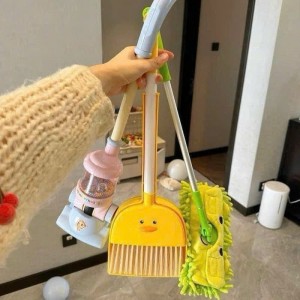 Hiện Tại Nhà Em Đang Cần Chị Về Phụ Việc Làm Nội Trợ Cho Gia Đình Bao Ăn Ở Luôn Nha 