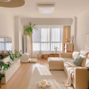 Trên Đường Lê Minh Xuân Đang Cần Gấp Cô Giúp Việc Nhà Làm Ở Lại