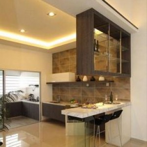 Gia đình mình ở Quận 5 cần tuyển gấp một cô giúp việc nhà.