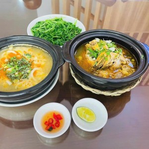 Gia đình em đang tuyển gấp 1 cô giúp việc bao ăn ở lại ạ