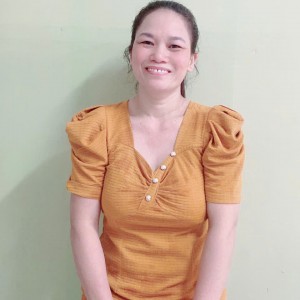 Chị Vinh đang tìm việc bao ăn ở lai ạ