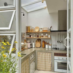 Việc gấp,.. gấp,.. gấp các chị ơi. Nhà em đang cần tìm chị phụ quét dọn nhà cửa tại Thảo Điền Quận 2.