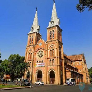 QUẬN 1 GẦN NHÀ THỜ ĐỨC BÀ EM CẦN CHỊ GIÚP VIỆC Ở LẠI ĐƯỢC (BAO ĂN Ở)