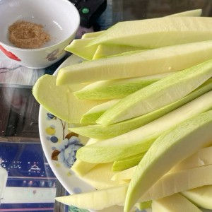 Tuyển gấp 1 cô về làm nội trợ cho gia đình, em cần cô đi làm bao ăn ở lại 