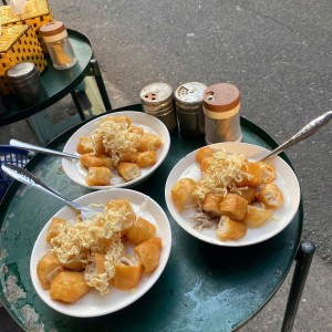 Hôm nay cần chị về nấu ăn và dọn dẹp nhà cửa cho gia đình có 3 người lớn với mức lương từ 11 triệu trở lên