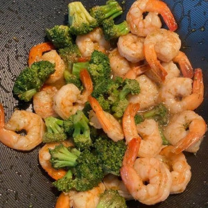 Nhà 1 lầu trên đường Kinh Dương Vương quận Bình Tân- Tuyển ngay cô giúp việc bao ăn ở