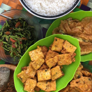 Cần Gấp Cô Làm Việc Nhà Nấu Ăn Làm  Ở Lại Tại Đường Tôn Đản Quận 4