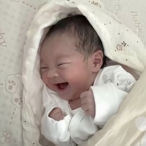 Tìm Chị Chăm Em Bé 6 Tháng Lương Cao Tại chung Cư Quận 7