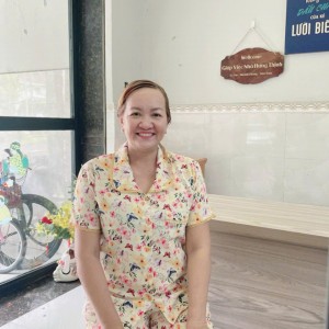 Chị Thu đang tìm việc chuyên chăm ông bà - giúp việc nhà - phụ bé đi làm bao ăn ở lại ạ