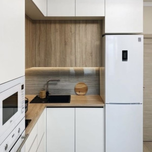 Nhà 1 Lầu 1 Trệt 48m2 Trên Đường Đồng Đen Quận Tân Bình Cần Gấp 1 Chị Giúp Việc Lương 1o Triệu Bao Ăn Ở