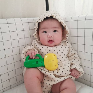 Vợ Chồng Em Lan Đang Cần Tuyển Gấp Một Chị Về Chăm Em Bé Nhà Em Vừa Tròn 3 Tháng Tuổi