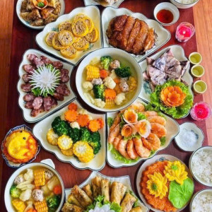 Nhà có 3 mẹ con nên tuyển gấp 1 cô nội trợ cho gđ em ạ