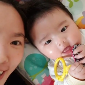 Vợ Chồng Em Đang Cần Một Chị Về Chăm Sóc Cho Bé 3 Tháng Chu Đáo