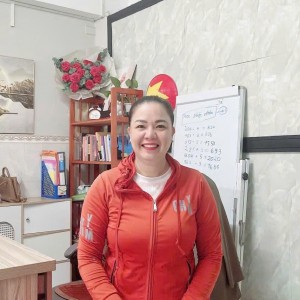 Chị Loan đang cần tìm việc lâu dài và ổn định ạ