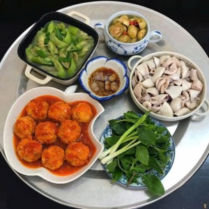 Mẹ đơn thân cần gấp 1 chị giúp việc nhà trên đường Huỳnh Văn Bánh-Phú Nhuận lương tháng 12triệu bao ăn ở.