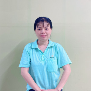 Chị Nguyễn Thị Huệ sn 1982 quê Hà Tĩnh - GIÚP VIỆC NHÀ PHỤ CHĂM BÉ