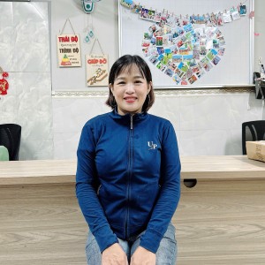 Chị Phượng đang tìm việc chuyên chăm bé , phụ việc nhà đi làm bao ăn ở lại ạ