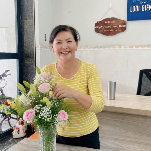 Cô Hồng đang tìm việc chăm sóc ông bà hoặc giúp việc nhà đi làm bao ăn ở lại ạ