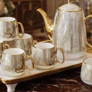 Cần người làm ở ĐÀ LẠT ạ