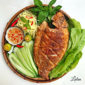 GẤP GẤP GẤP cần tuyển cô giúp việc làm tại bến tre lương 8t bao ăn ở lại