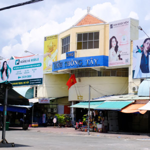 Hôm Nay Em Cần Tuyển Cô Giúp Việc Làm Ở Lại Luôn Với Cho Gia Đình