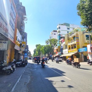 Trên đường Võ Thị Sáu Quận 3, em cần chị giúp việc nhà làm ở lại lương tháng khởi điểm thử việc từ 10 triệu trở lên