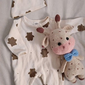 Vợ chồng e cần tìm 1 cô/chị chăm bé  ở chung cư Quân Đội Quận Gò Vấp Lương 13 Triệu ạ